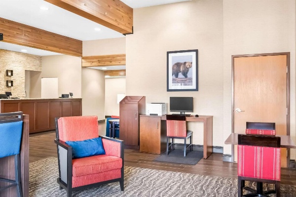 Comfort Inn At Buffalo Bill Village Resort image 6